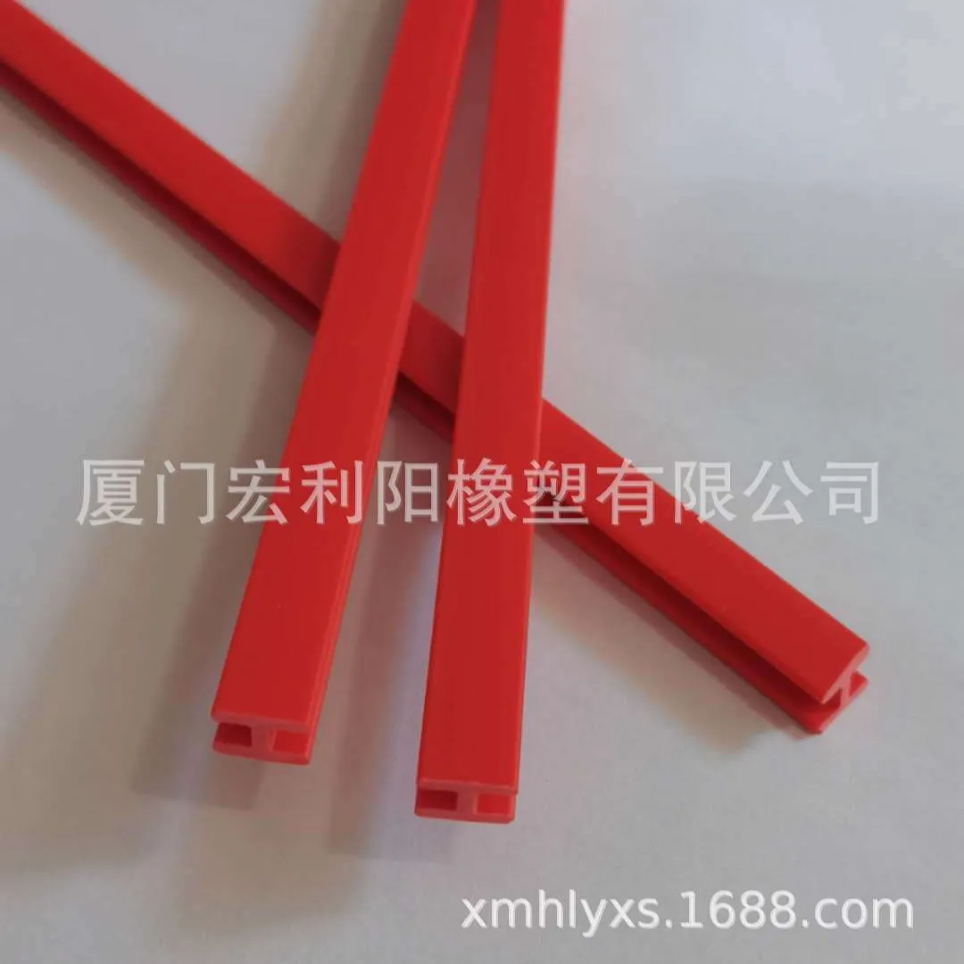 Red PVC I‑Shape Extrusion Profile, Rigid